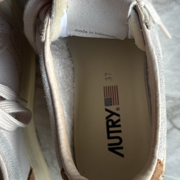 EUC AUTRY women’s MEDALIST LOW TRICOLOR SNEAKERS IN SAND AND CIGAR SUEDE size 37 - Picture 5 of 6
